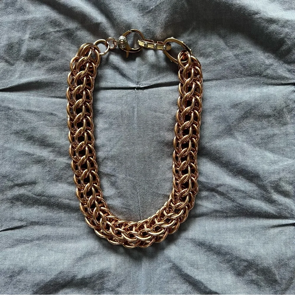 Henri Bendel Chain Me Down Necklace - Picture 1 of 11